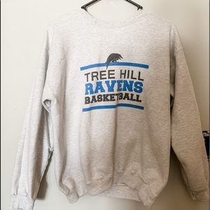 Tree Hill Ravens (One Tree Hill) sweatshirt